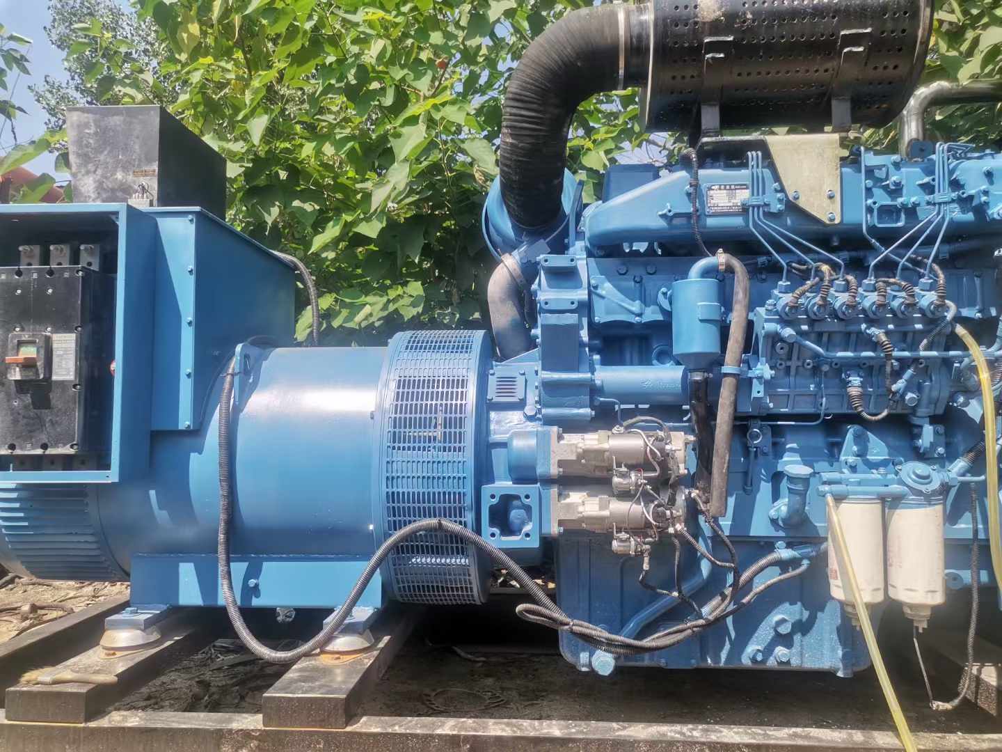 娄底详细说明降低 800kW 柴油发电机输出电流波动的方法