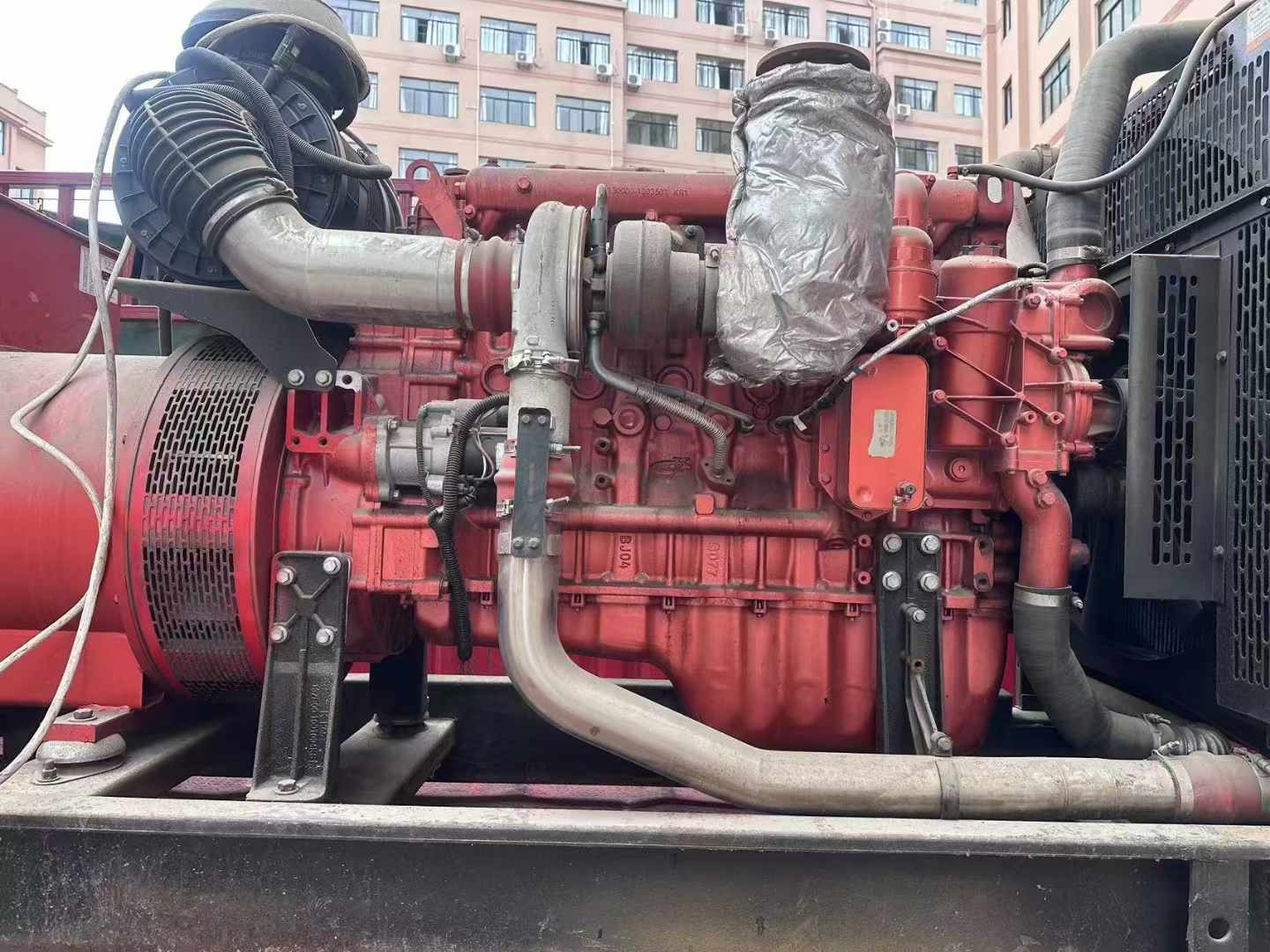 娄底如何选择适合 600kW 柴油发电机组的过载保护器？