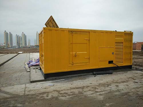 娄底合同中关于乙方责任导致工期延误的赔偿标准应该如何制定？