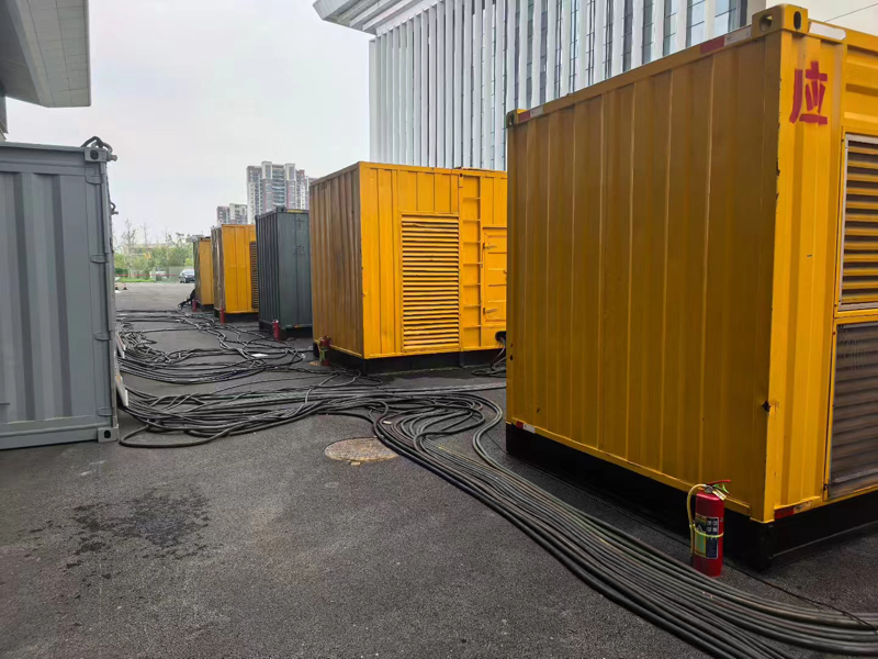 娄底柴油发电机组冬季保养有哪些注意事项?